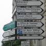 300px-road_signs_bilingual_breton_in_quimper.jpg