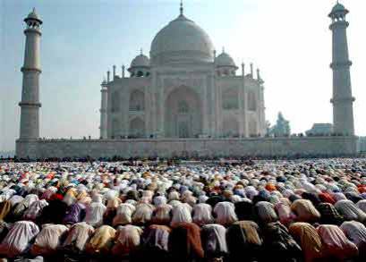 indian-muslims-praying-.jpg