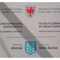 foto_multilingual_sign_schooll.jpg