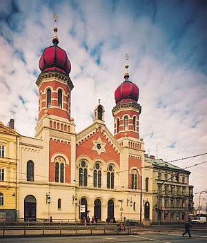 plzenska_synagoga.jpg