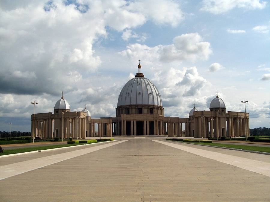 yamoussoukro.jpg