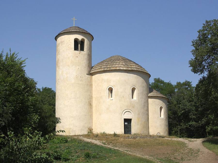 rip_-_rotunda_svateho_jiri_2013_obr1.jpg